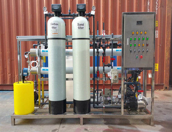 دستگاه نمک زدایی آب دریا با انرژی خورشیدی با دستگاه تصفیه کننده UV Ro 1000 لیتری