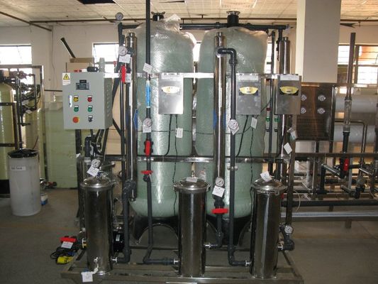 تصفیه خانه آب معدنی معدنی 1000LPH با PLC