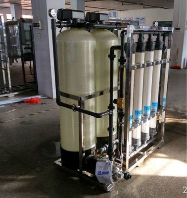 99.99 Ult سیستم های فوق تصفیه آب ، FRP Filter 2000 lph rO گیاه