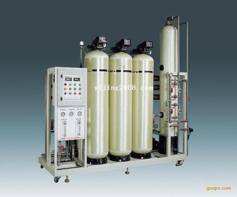 2000LPH سیستمهای آب دیونیزه ، 99.7٪ کارخانه تبادل یونی Dm کارخانه